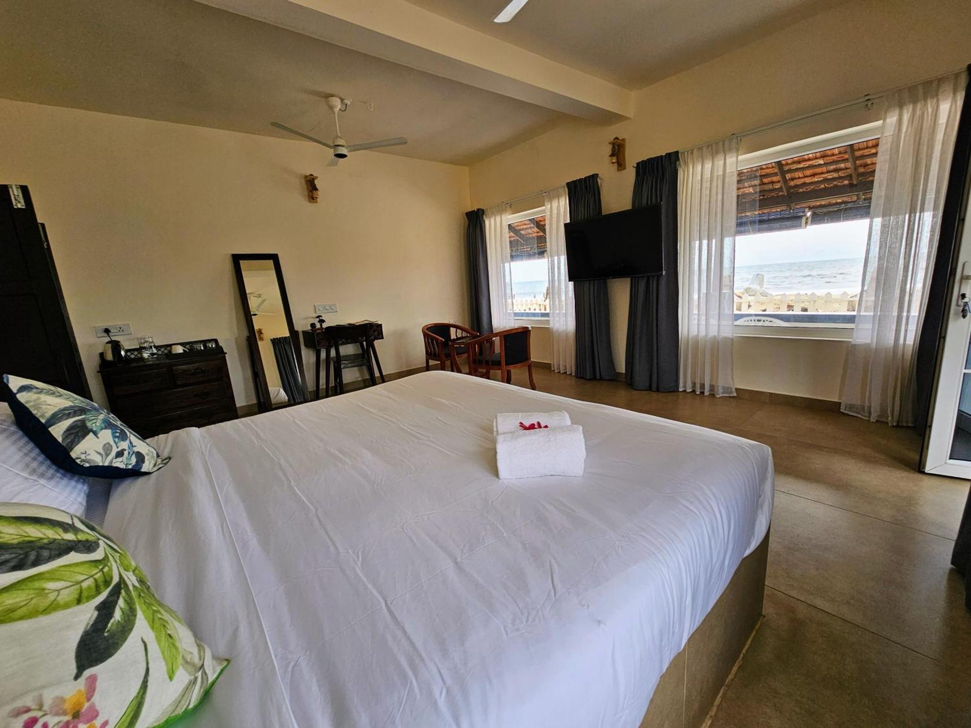 Ether Marari Beachfront Mararikulam Exterior foto
