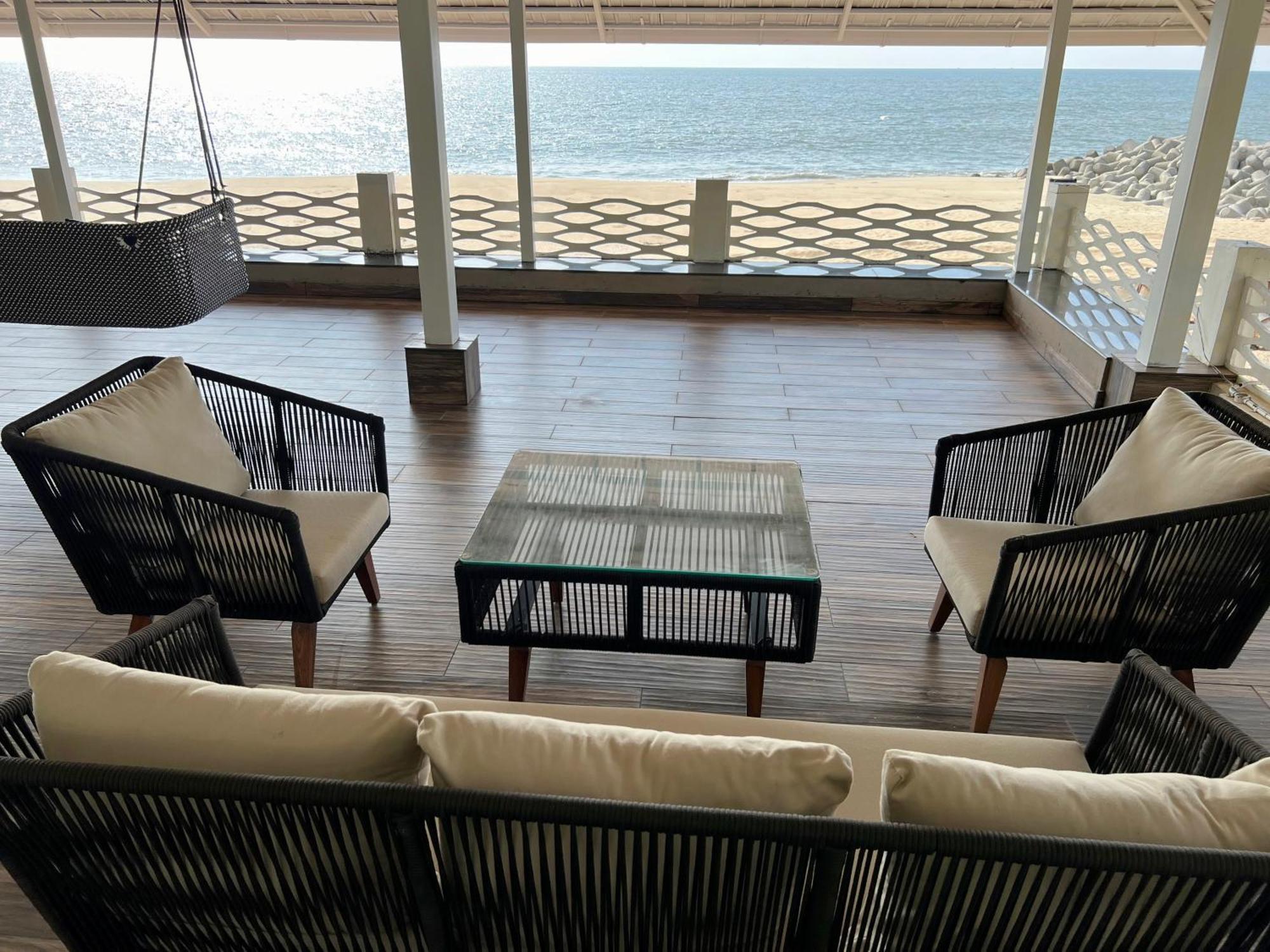 Ether Marari Beachfront Mararikulam Exterior foto