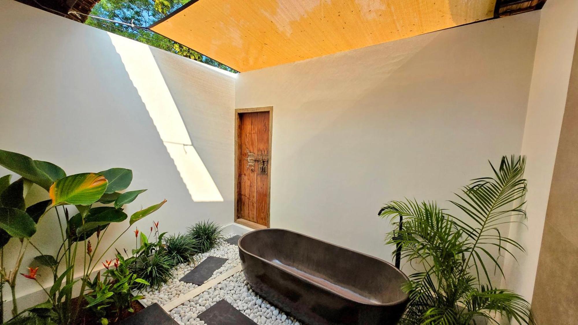Ether Marari Beachfront Mararikulam Exterior foto