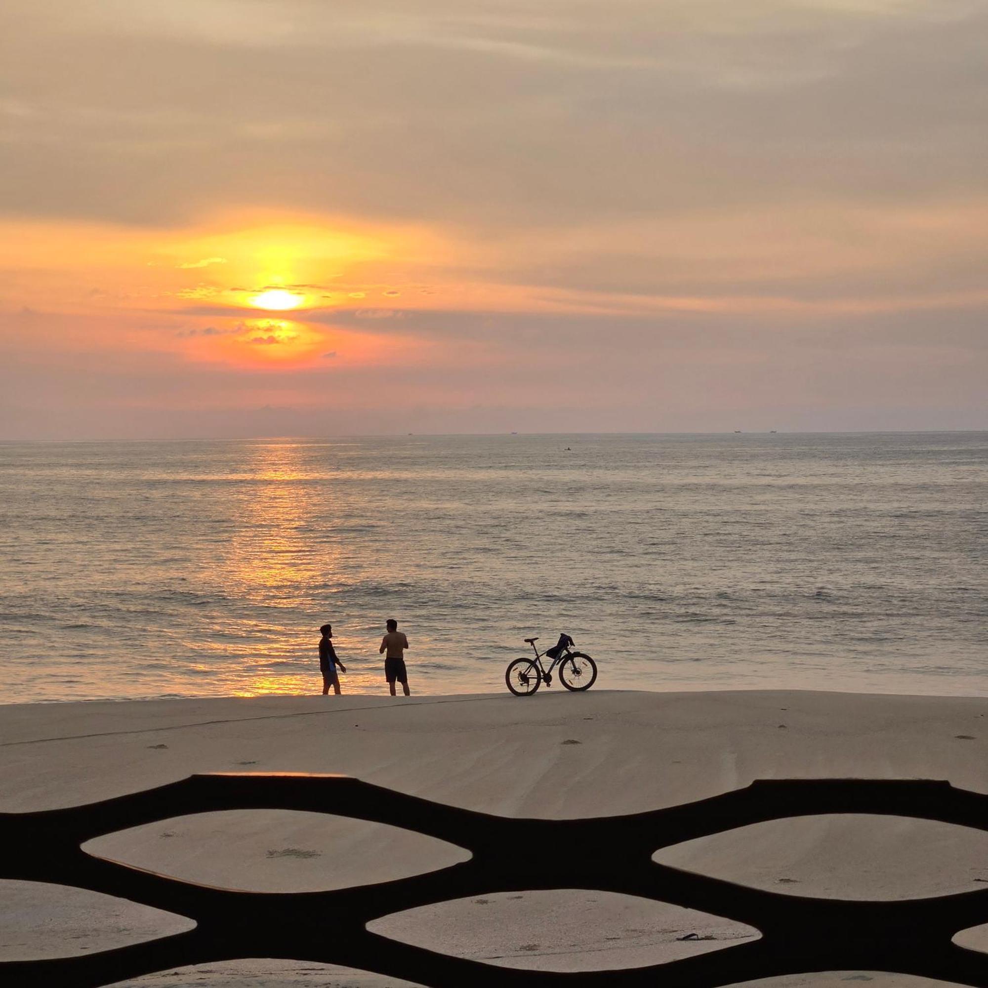 Ether Marari Beachfront Mararikulam Exterior foto